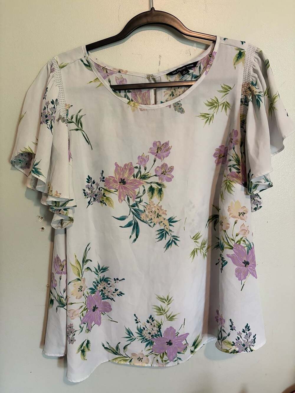 Zac & Rachel Woman Floral Flutter Sleeve Blouse Plus Size 2X